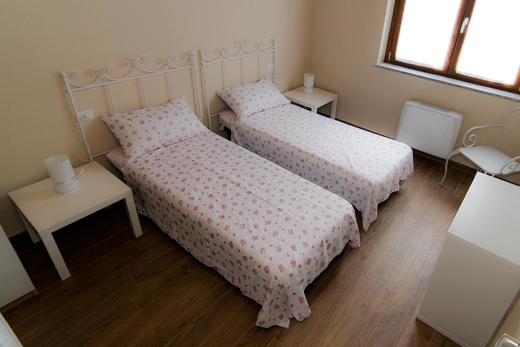 Agriturismo Cascina Della Fontana Лоди Номер фото
