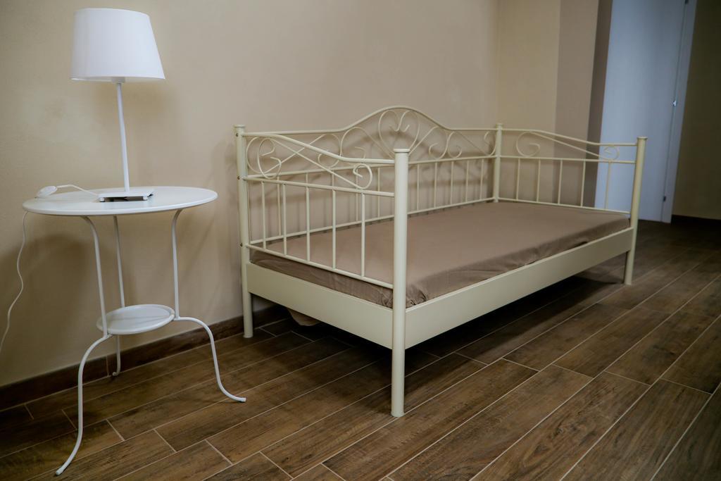 Agriturismo Cascina Della Fontana Лоди Номер фото
